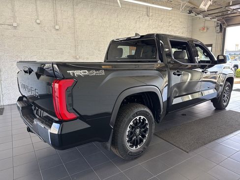 New 2026 Toyota Tundra SR5 image 8