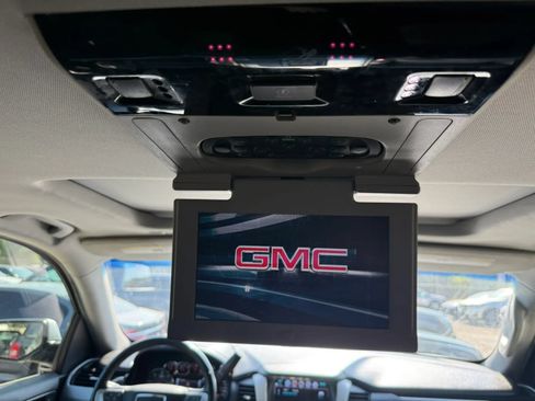 Used 2019 GMC Yukon SLT w/ Open Road Package RWD image 24