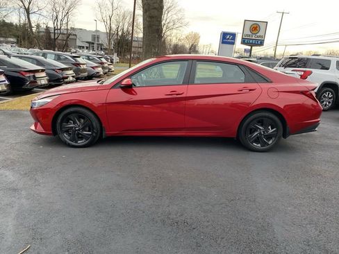 Certified 2023 Hyundai Elantra SEL image 7