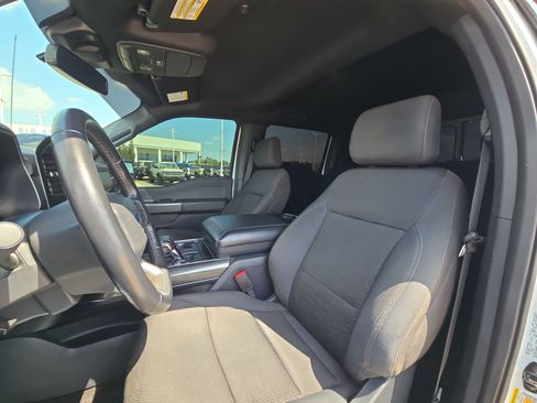 Used 2022 Ford F150 XLT w/ Equipment Group 302A High AWD/4WD image 17