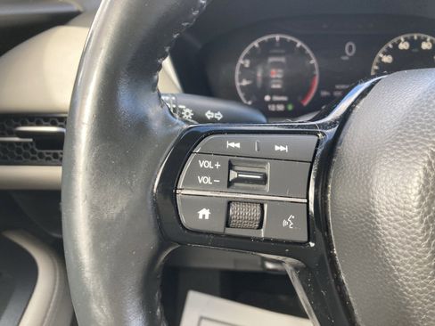 Certified 2024 Honda HR-V EX-L image 18
