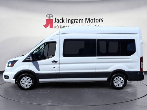 Used 2024 Ford Transit 350 XLT RWD image 2