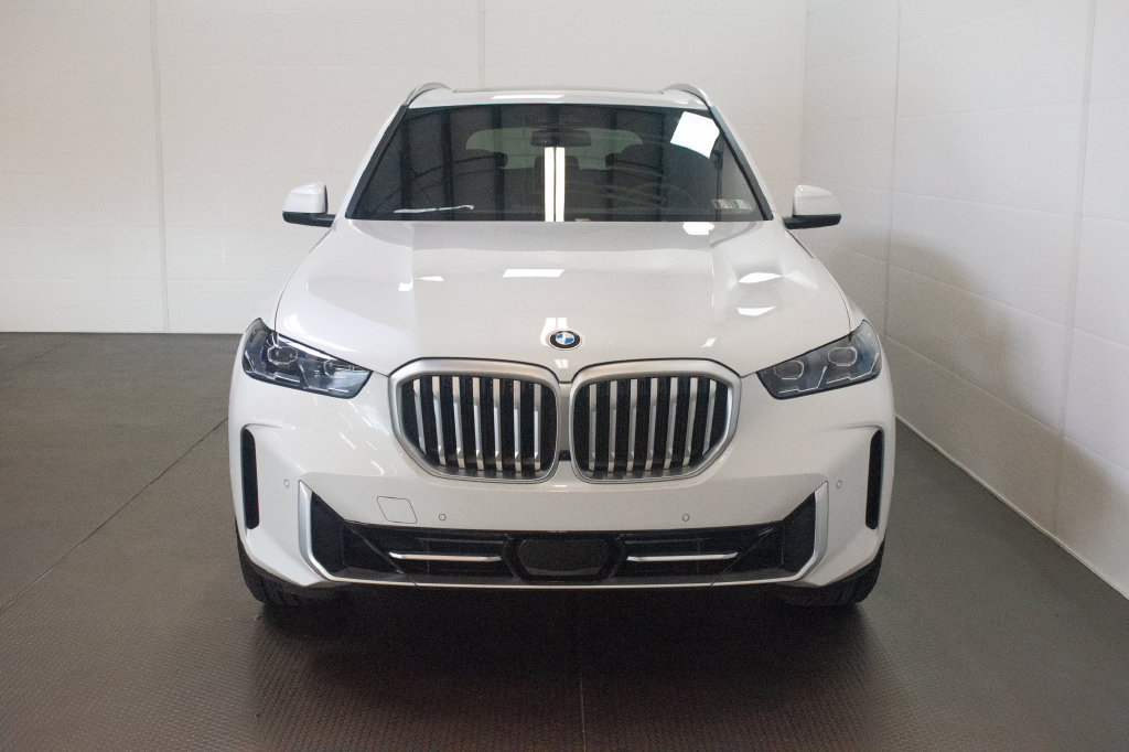 New 2026 BMW X5 xDrive40i AWD/4WD image 2