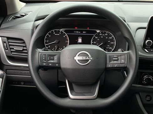 New 2025 Nissan Rogue S image 19