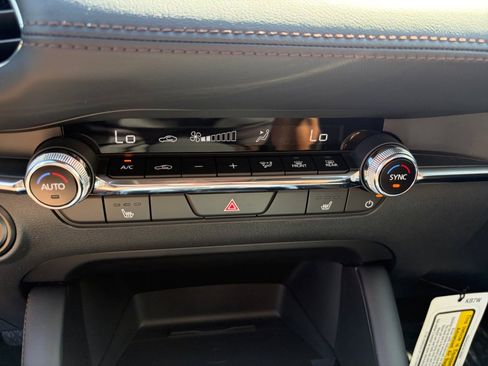 New 2026 MAZDA MAZDA3 2.5 S Hatchback w/ Premium Pkg image 16