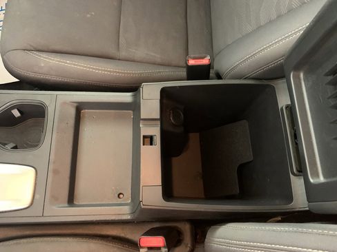 Used 2022 Nissan Frontier SV image 30