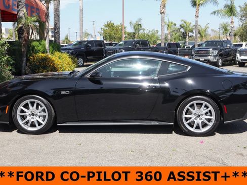 Used 2026 Ford Mustang GT Premium RWD image 5
