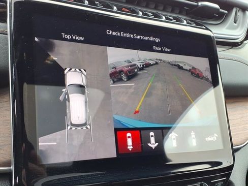 Used 2023 Jeep Grand Cherokee Summit w/ Advanced Protech Group IV image 13