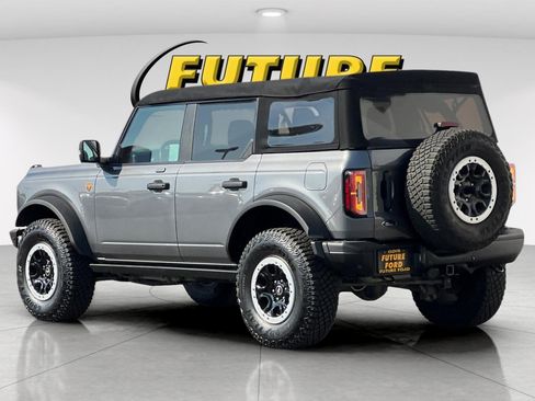 Certified 2023 Ford Bronco Badlands image 5