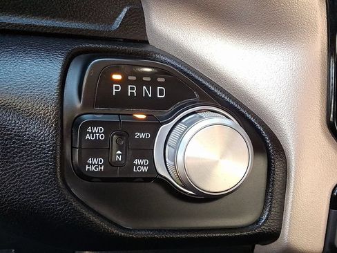 Used 2022 RAM 1500 Laramie AWD/4WD image 22