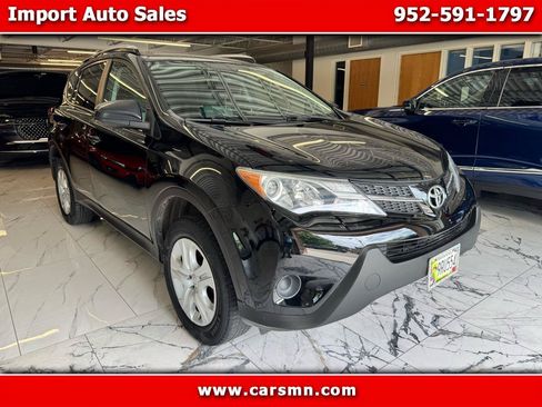 Used 2013 Toyota RAV4 LE AWD/4WD image 1