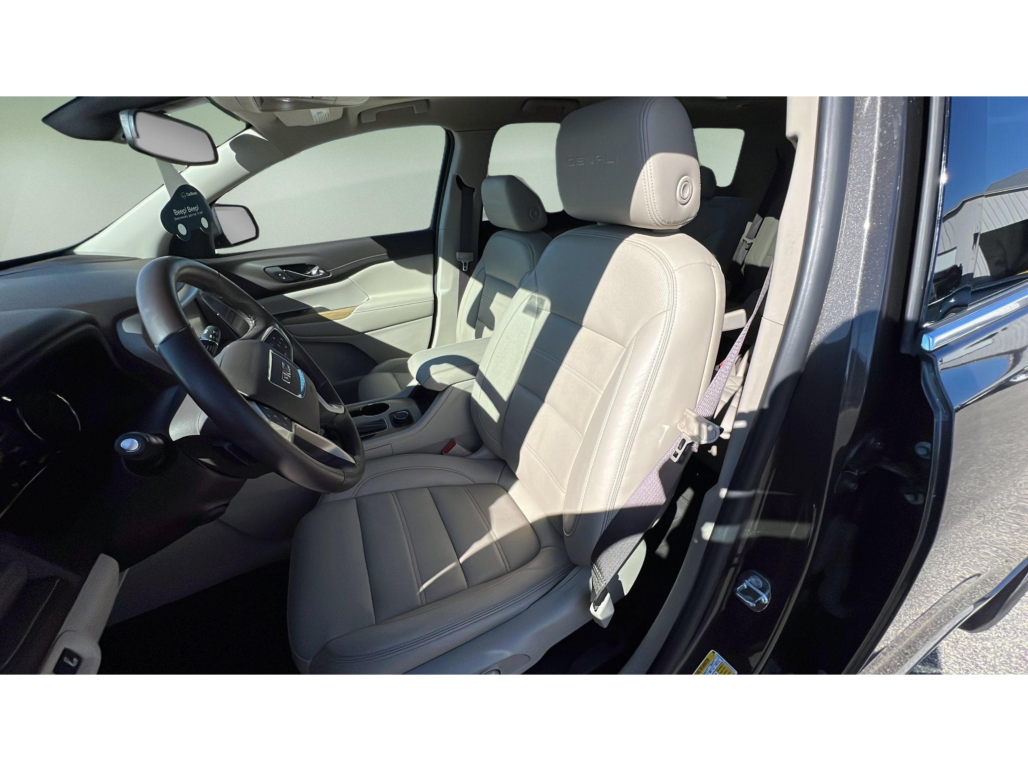 Certified 2019 GMC Acadia Denali w/ Technology Package AWD/4WD image 24