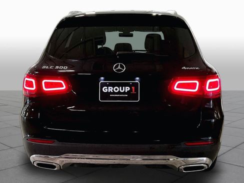 Used 2020 Mercedes-Benz GLC 300 4MATIC image 5
