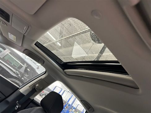 New 2026 Honda Accord SE image 24