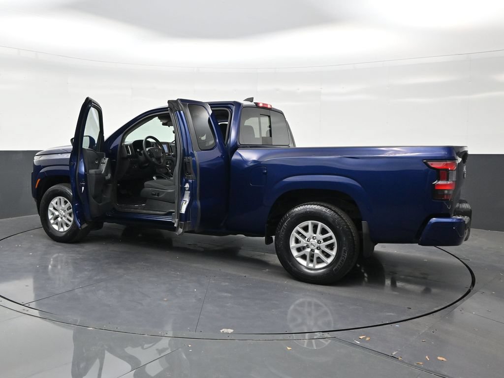 Used 2023 Nissan Frontier SV w/ SV Convenience Package RWD image 30