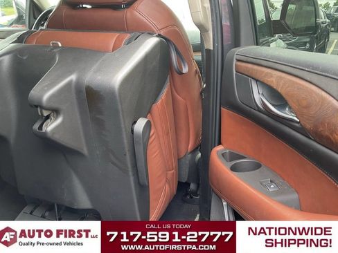 Used 2016 Cadillac Escalade ESV Premium AWD/4WD image 10