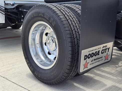 New 2025 RAM 3500 Tradesman image 9