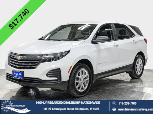 Used 2023 Chevrolet Equinox LS w/ LS Convenience Package image 1