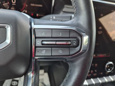 Used 2024 GMC Acadia Elevation FWD image 23