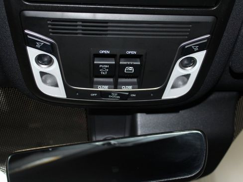 Certified 2023 Honda Ridgeline Black Edition image 40