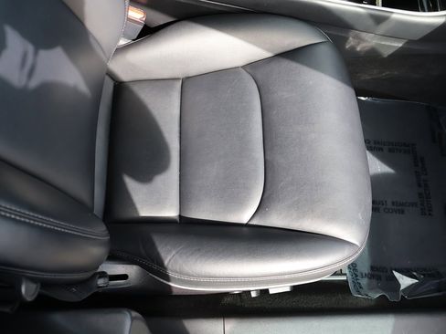 Used 2018 Tesla Model 3 Mid Range image 31