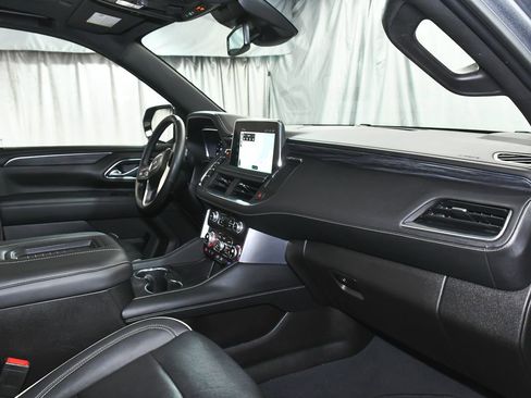 Used 2023 GMC Yukon XL SLT w/ SLT Premium Package AWD/4WD image 55