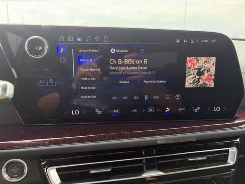 New 2026 Chevrolet Traverse Z71 w/ Enhanced Driving Package AWD/4WD image 23