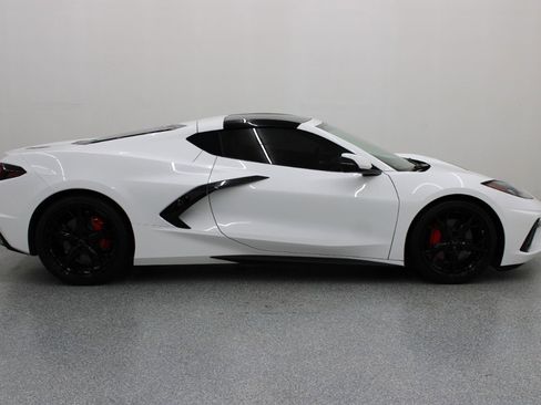 Used 2022 Chevrolet Corvette Stingray Coupe w/ 1LT image 2