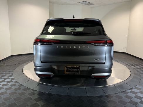 Certified 2026 INFINITI QX60 Luxe w/ Cargo Package FWD image 6
