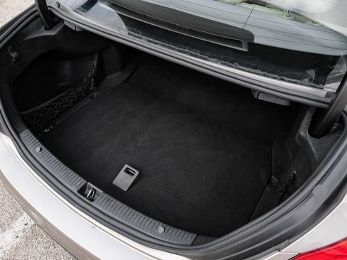 Used 2019 Mercedes-Benz C 300 Sedan image 52