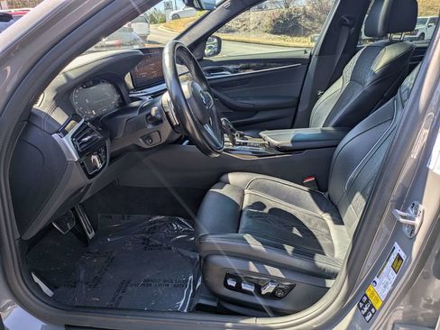 Used 2022 BMW M550i xDrive w/ Executive Package image 22