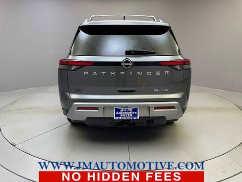 Used 2022 Nissan Pathfinder SL w/ SL Premium Package image 4