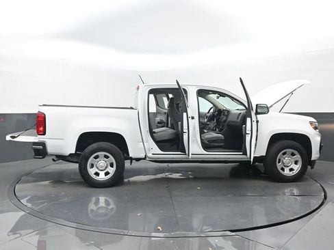 Used 2022 Chevrolet Colorado W/T image 33