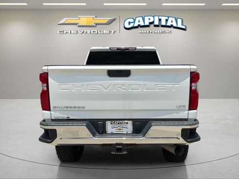 Used 2021 Chevrolet Silverado 2500 LTZ w/ LTZ Premium Package AWD/4WD image 7