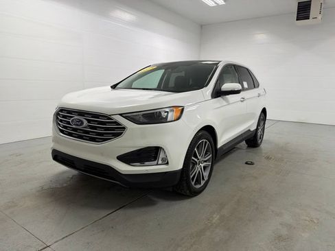 Used 2023 Ford Edge Titanium w/ Class II Trailer Tow Package AWD/4WD image 3