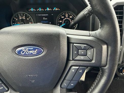 Used 2017 Ford F150 XLT w/ Equipment Group 302A Luxury AWD/4WD image 30