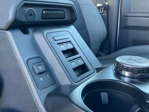 New 2025 Ford Bronco 4-Door image 52