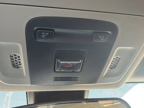 Used 2022 Toyota Camry SE FWD image 93