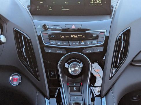 New 2026 Acura RDX SH-AWD image 23