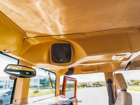 Used 2002 HUMMER H1 4-Door Wagon image 35