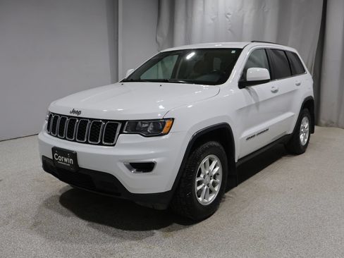 Used 2020 Jeep Grand Cherokee Laredo AWD/4WD image 7