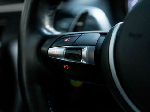 Used 2018 BMW M2 image 67