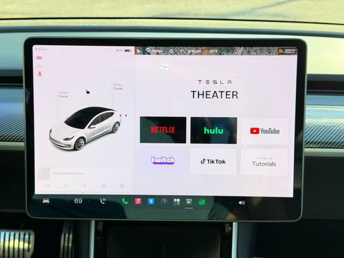 Used 2018 Tesla Model 3 Long Range AWD/4WD image 55