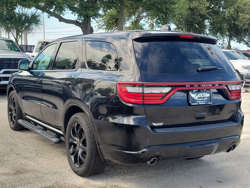 Used 2019 Dodge Durango R/T w/ Technology Group RWD image 3