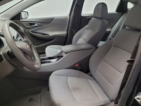 Used 2021 Chevrolet Malibu LS FWD image 17
