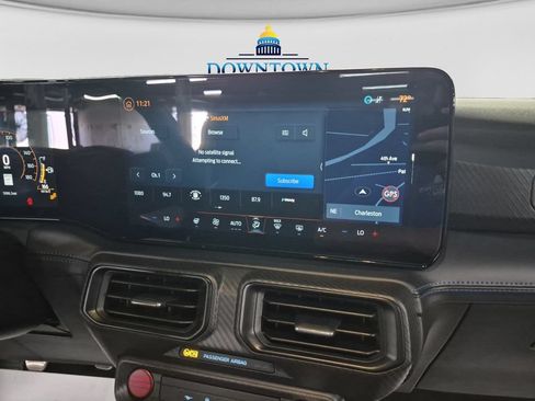 Used 2025 Ford Mustang Dark Horse RWD image 31