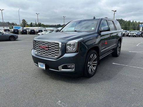 Used 2019 GMC Yukon Denali w/ Denali Ultimate Package AWD/4WD image 6