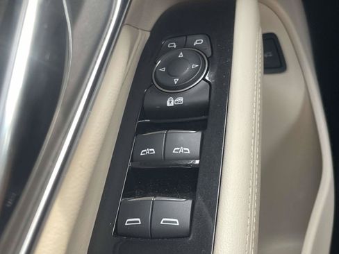 Certified 2025 Cadillac CT4 Premium Luxury AWD/4WD image 30
