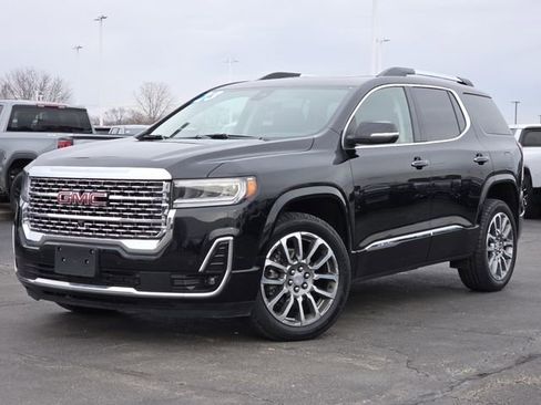 Used 2023 GMC Acadia Denali w/ Denali Technology Package image 2