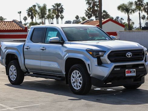 New 2024 Toyota Tacoma SR5 RWD image 4